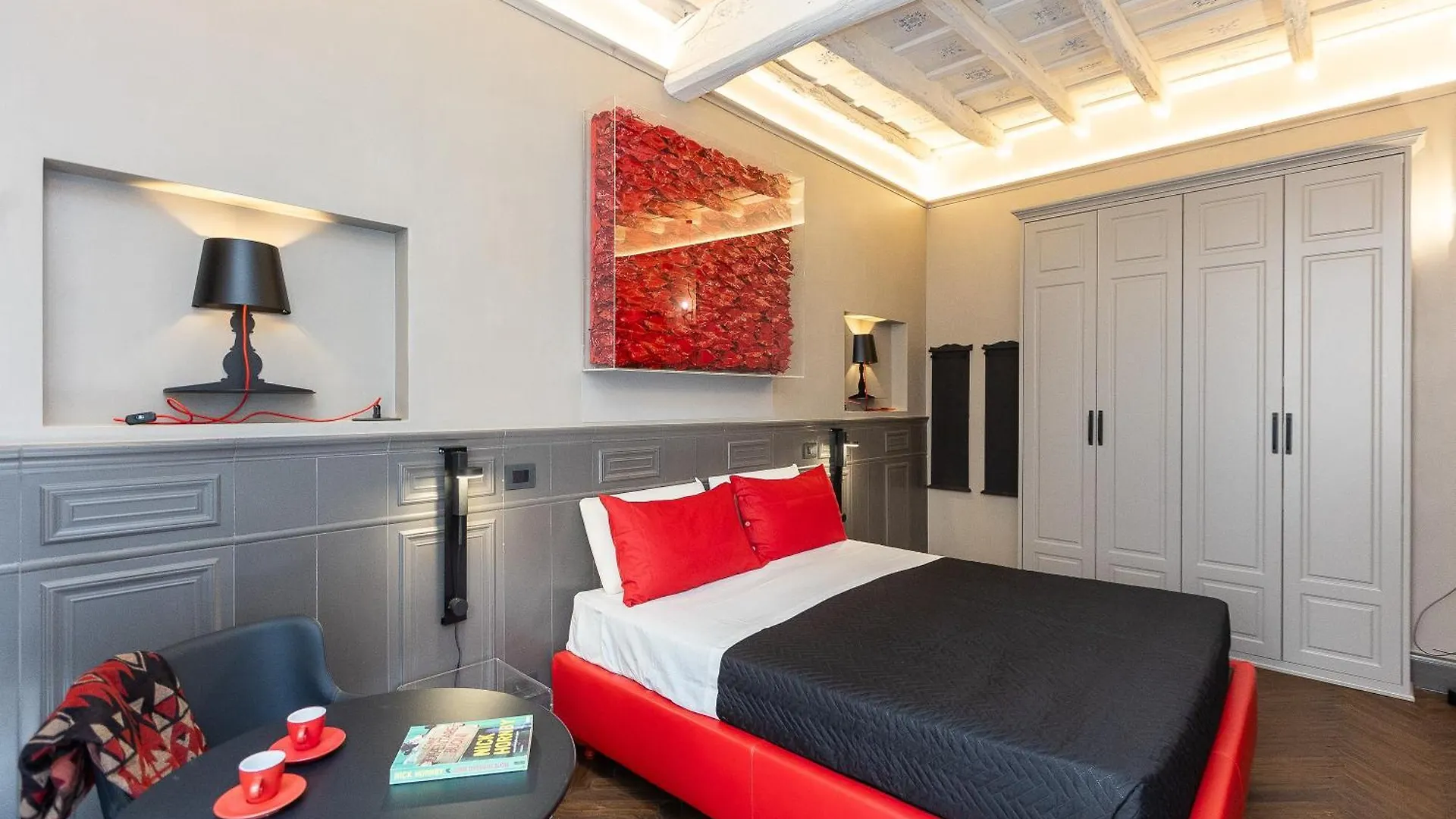 Amazing Piazza Di Spagna Rome Apartment